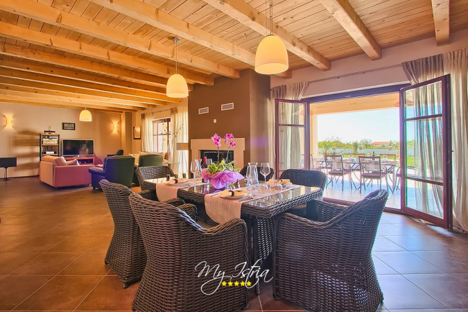 Living room, Villa Dorotea - country house with pool in south-central Istria Jur&scaron;ići