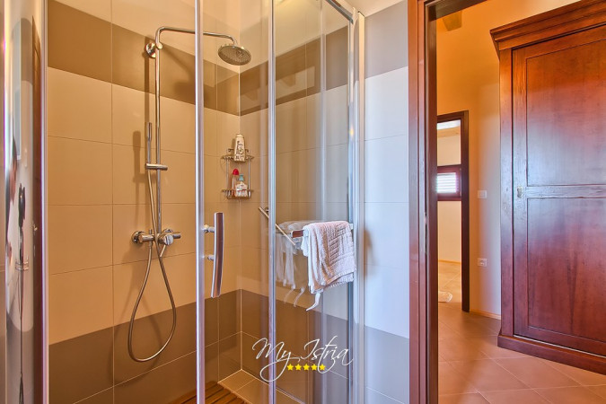 Bedroom Moscato, Villa Dorotea - country house with pool in south-central Istria Jur&scaron;ići